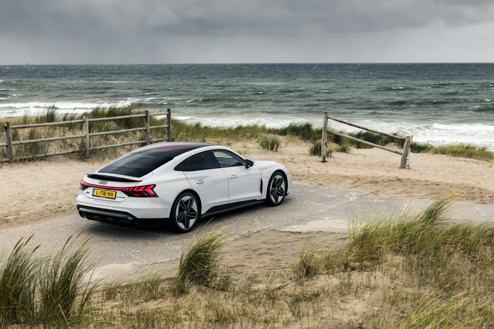 Audi RS e-tron GT (1)